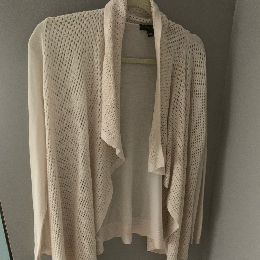 Ann Taylor waterfall cardigan cream petite medium
